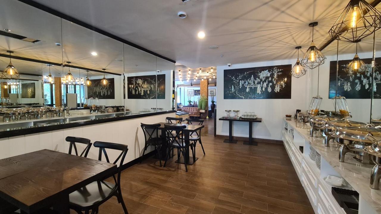 D'Primahotel Lagoi Bintan Eksteriør billede